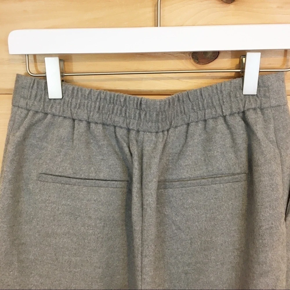 Zara | Gray ankle length elastic waist pants xs